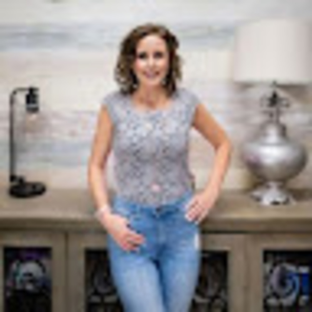 Meet your Posher, Marisa